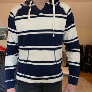 American Eagle long sleeve hoodie